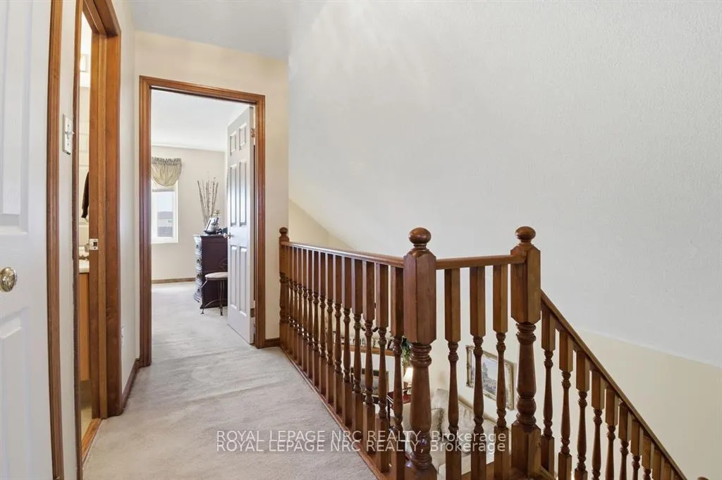 Photo 18 of 4393 Tamarac Avenue, Lincoln, Beamsville — HOMEH