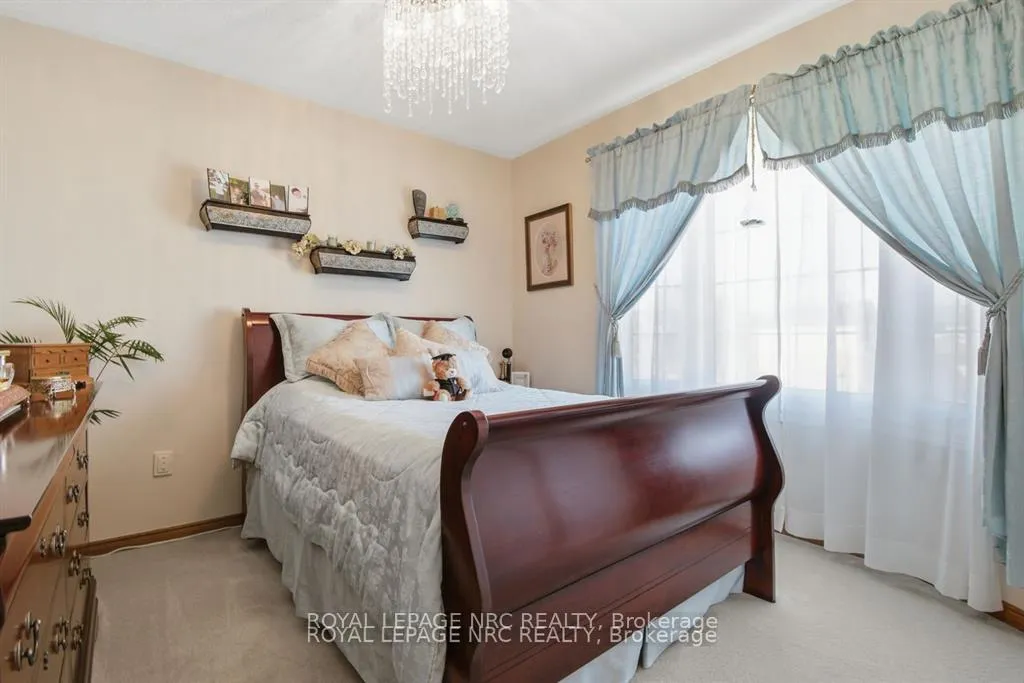 Photo 19 of 4393 Tamarac Avenue, Lincoln, Beamsville — HOMEH