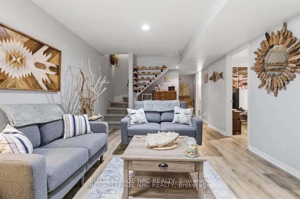 Photo 28 of 4393 Tamarac Avenue, Lincoln, Beamsville — HOMEH