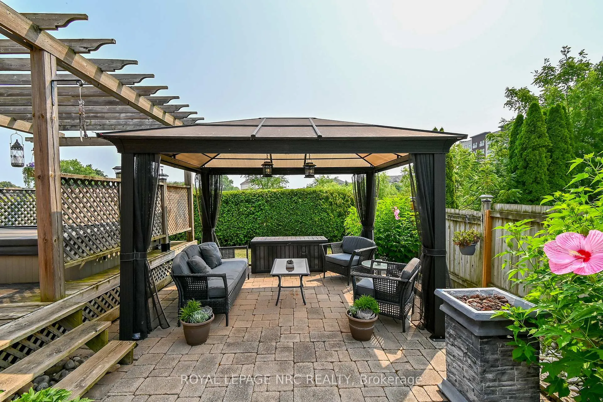 Photo 37 of 4393 Tamarac Avenue, Lincoln, Beamsville — HOMEH