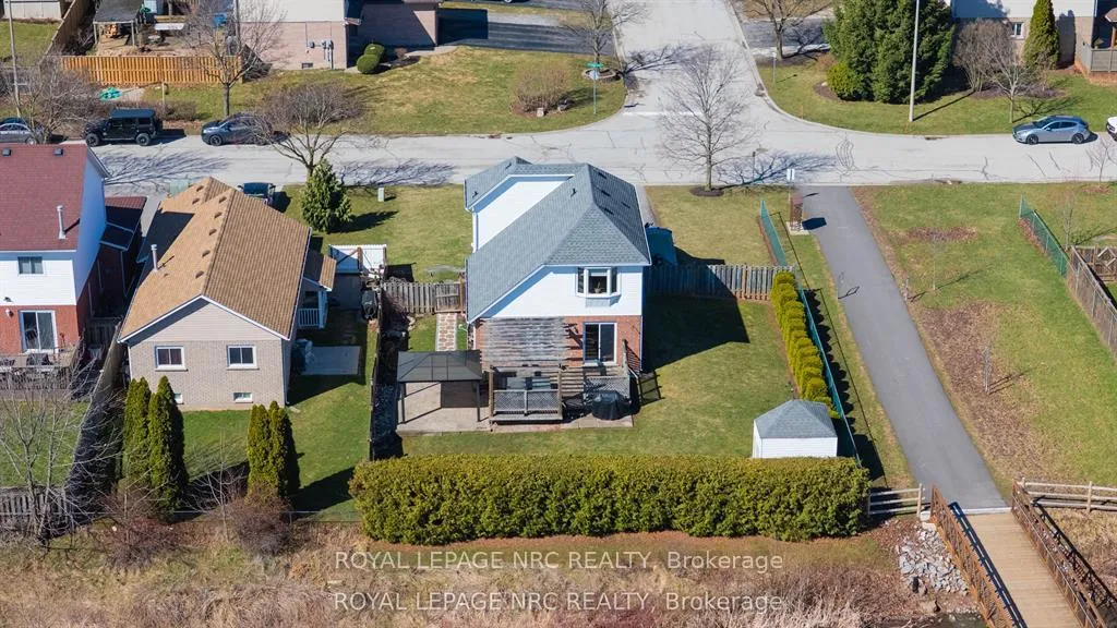 Photo 44 of 4393 Tamarac Avenue, Lincoln, Beamsville — HOMEH