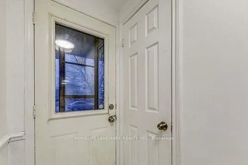 Photo 6 of 31 Corbett Drive, Barrie, Grove East — HOMEH