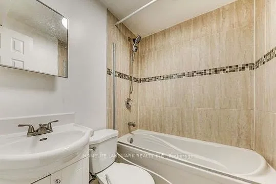 Photo 21 of 31 Corbett Drive, Barrie, Grove East — HOMEH