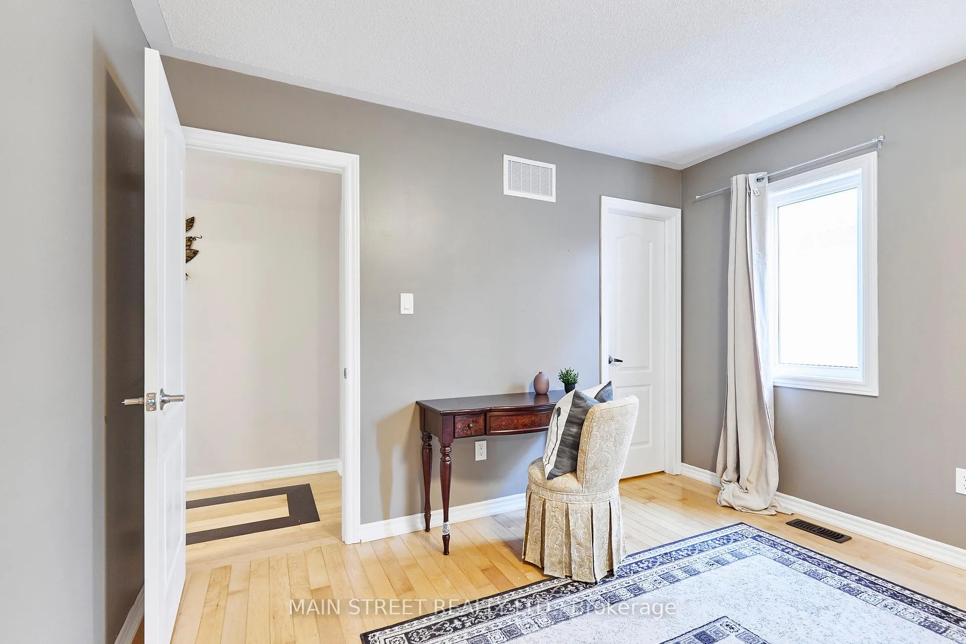 Photo 36 of 6 Oswell Drive, Ajax, Northeast Ajax — HOMEH