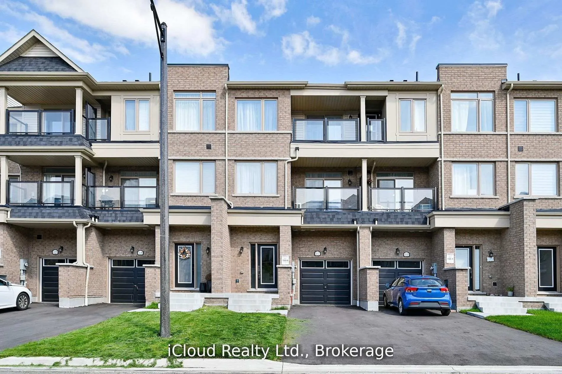 Front of 1117 Lockie Drive