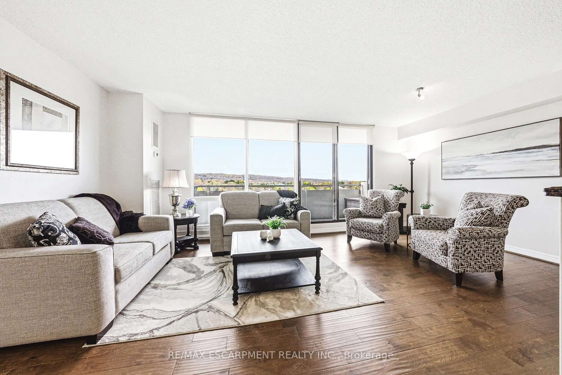 Photo 9 of Unit 901, 2055 Upper Middle Road, Burlington, Brant Hills — HOMEH