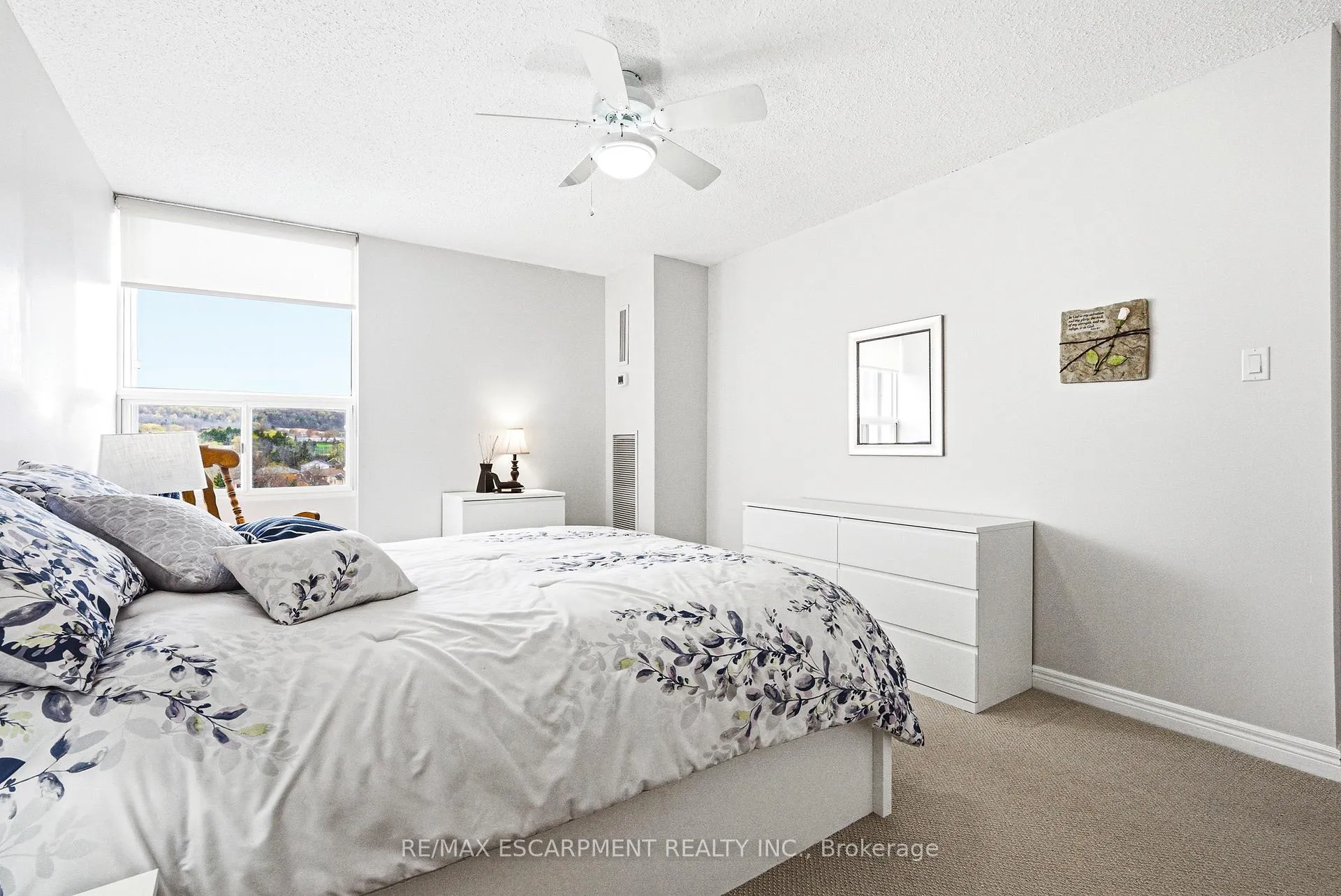 Photo 14 of Unit 901, 2055 Upper Middle Road, Burlington, Brant Hills — HOMEH