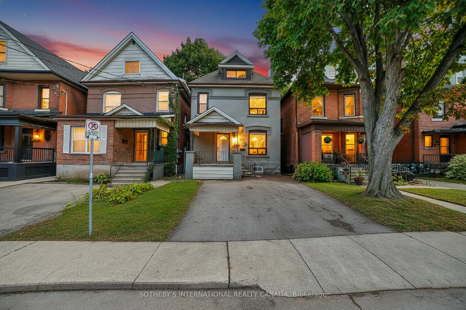 Photo 1 of 97 Garfield Avenue S, Hamilton, Stipley — HOMEH