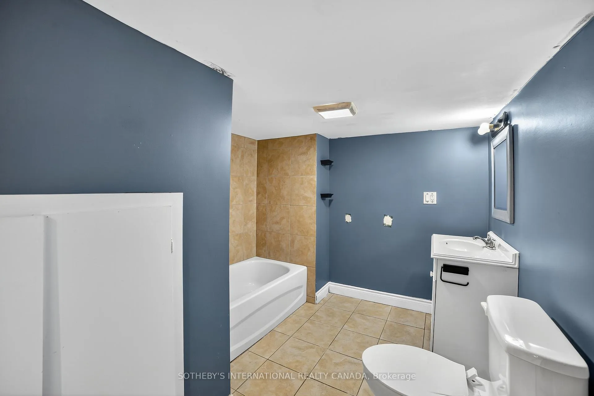 Photo 33 of 97 Garfield Avenue S, Hamilton, Stipley — HOMEH