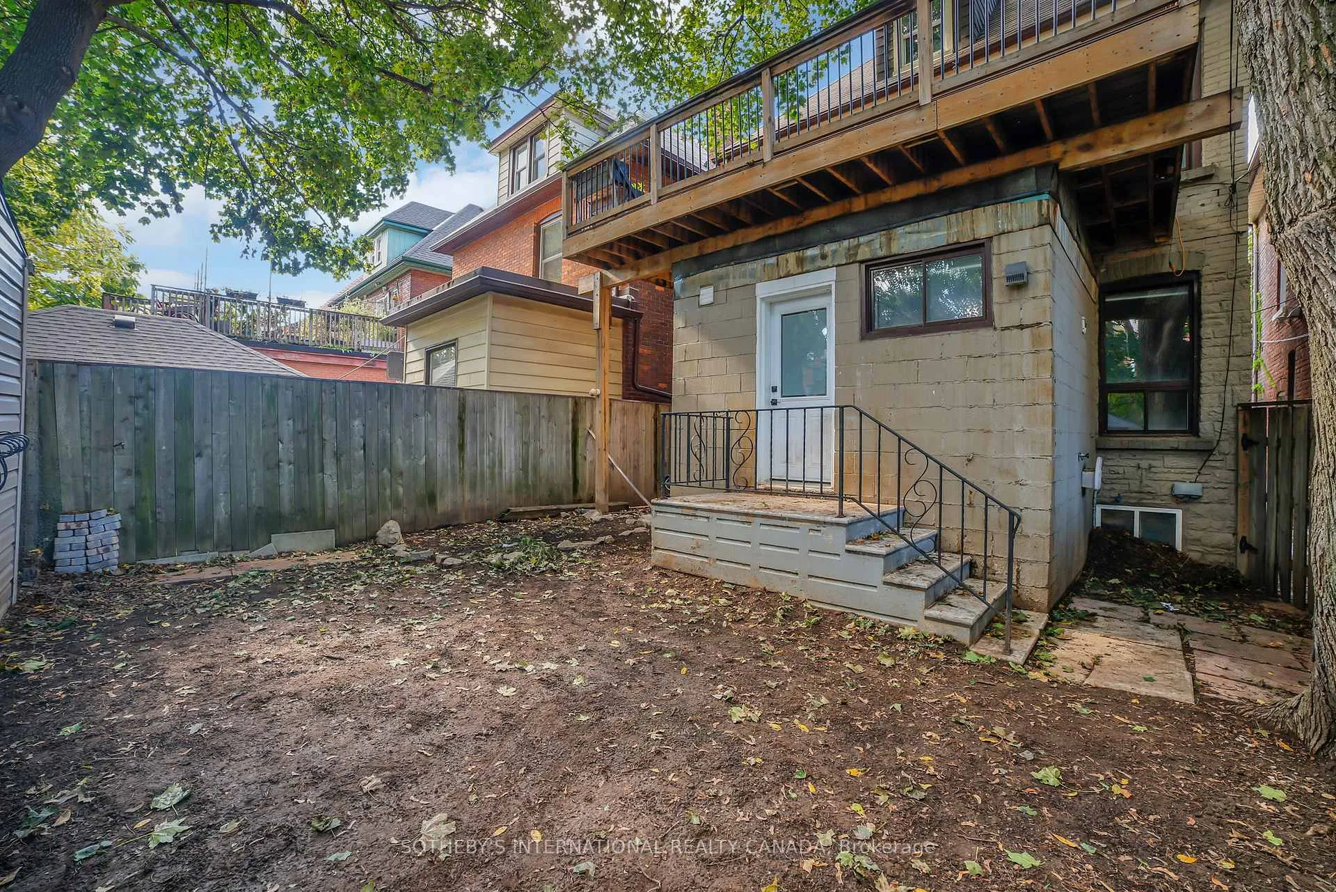 Photo 39 of 97 Garfield Avenue S, Hamilton, Stipley — HOMEH