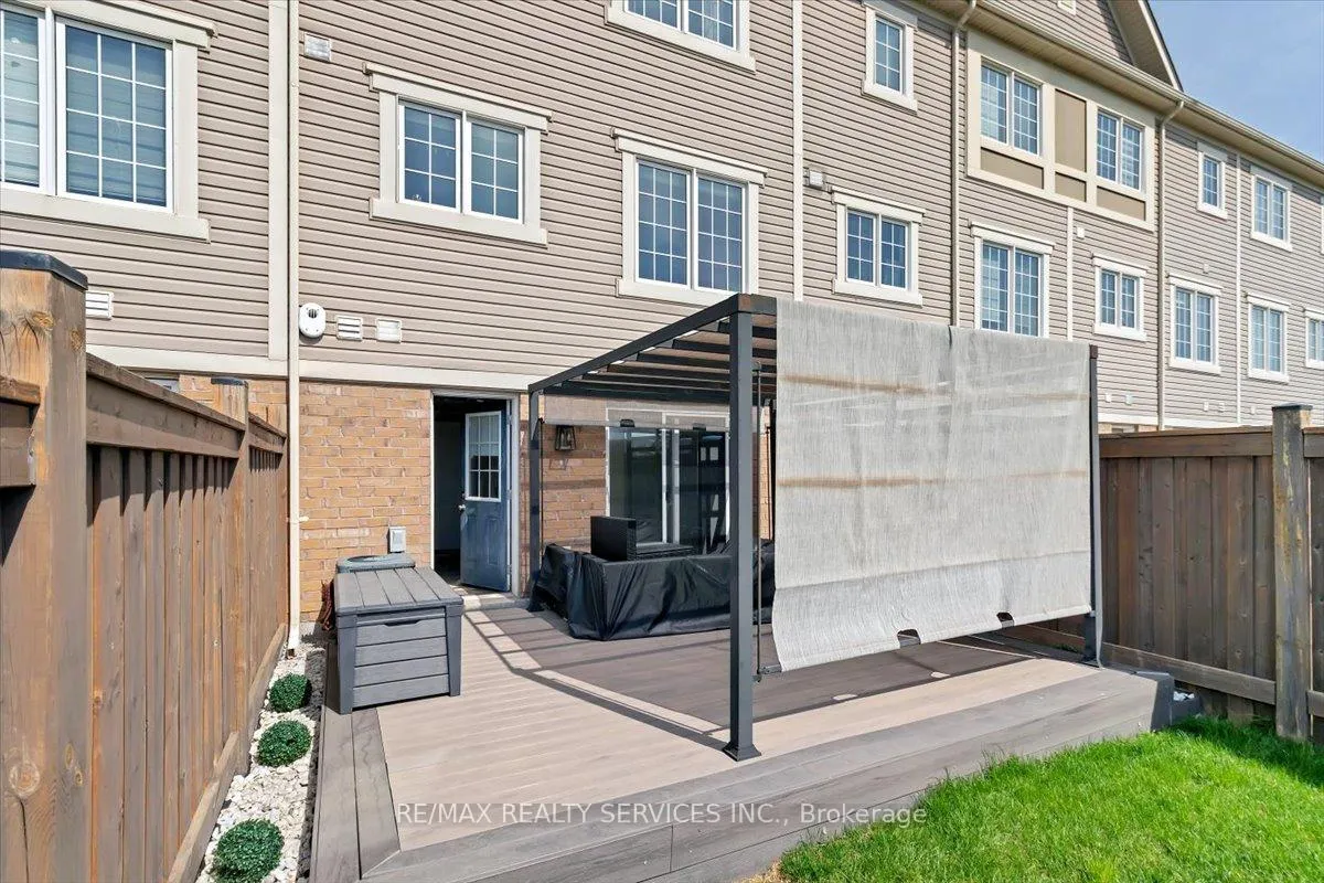Photo 29 of 84 Bannister Crescent, Brampton, Northwest Brampton — HOMEH