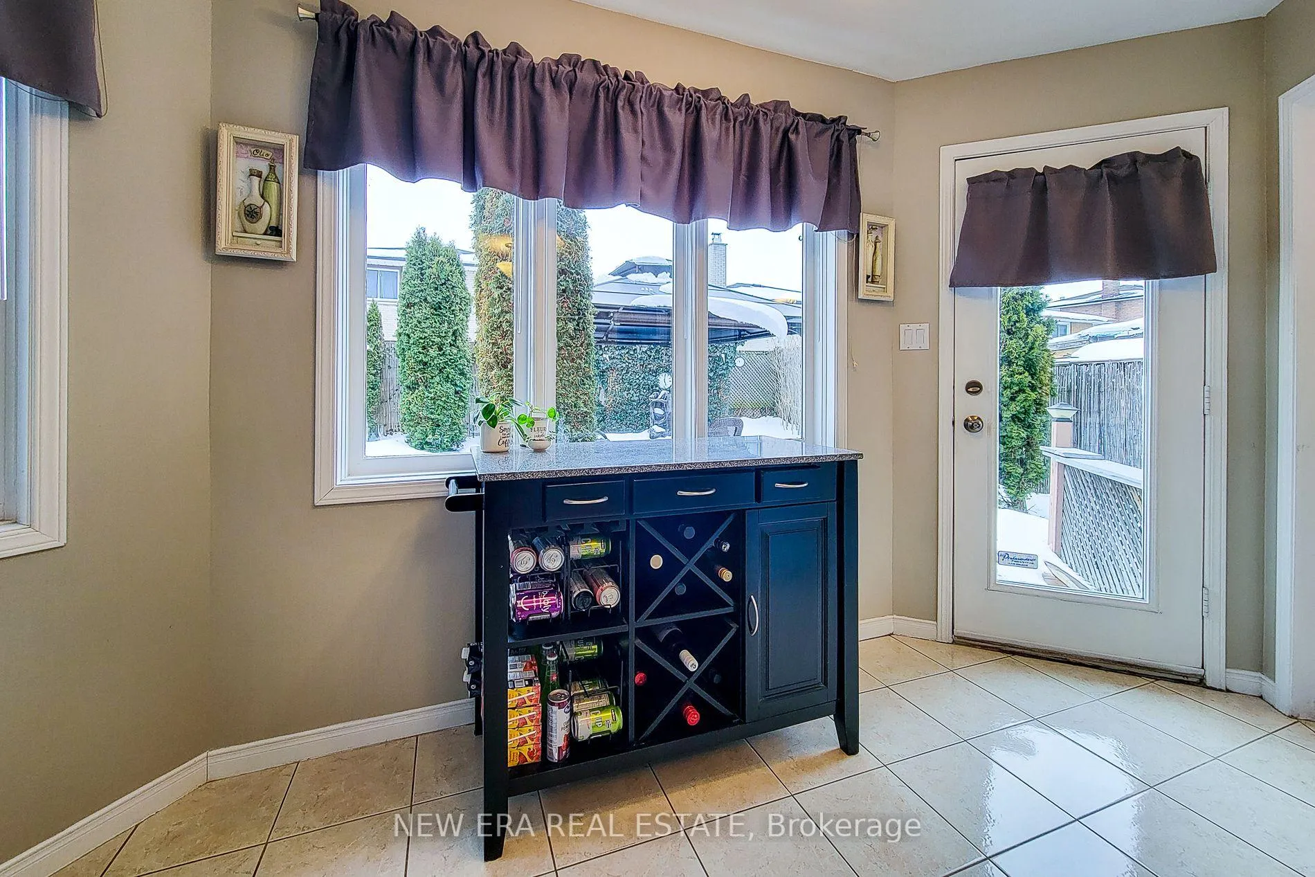 Photo 23 of 146 Locheed Drive, Hamilton, Lisgar — HOMEH