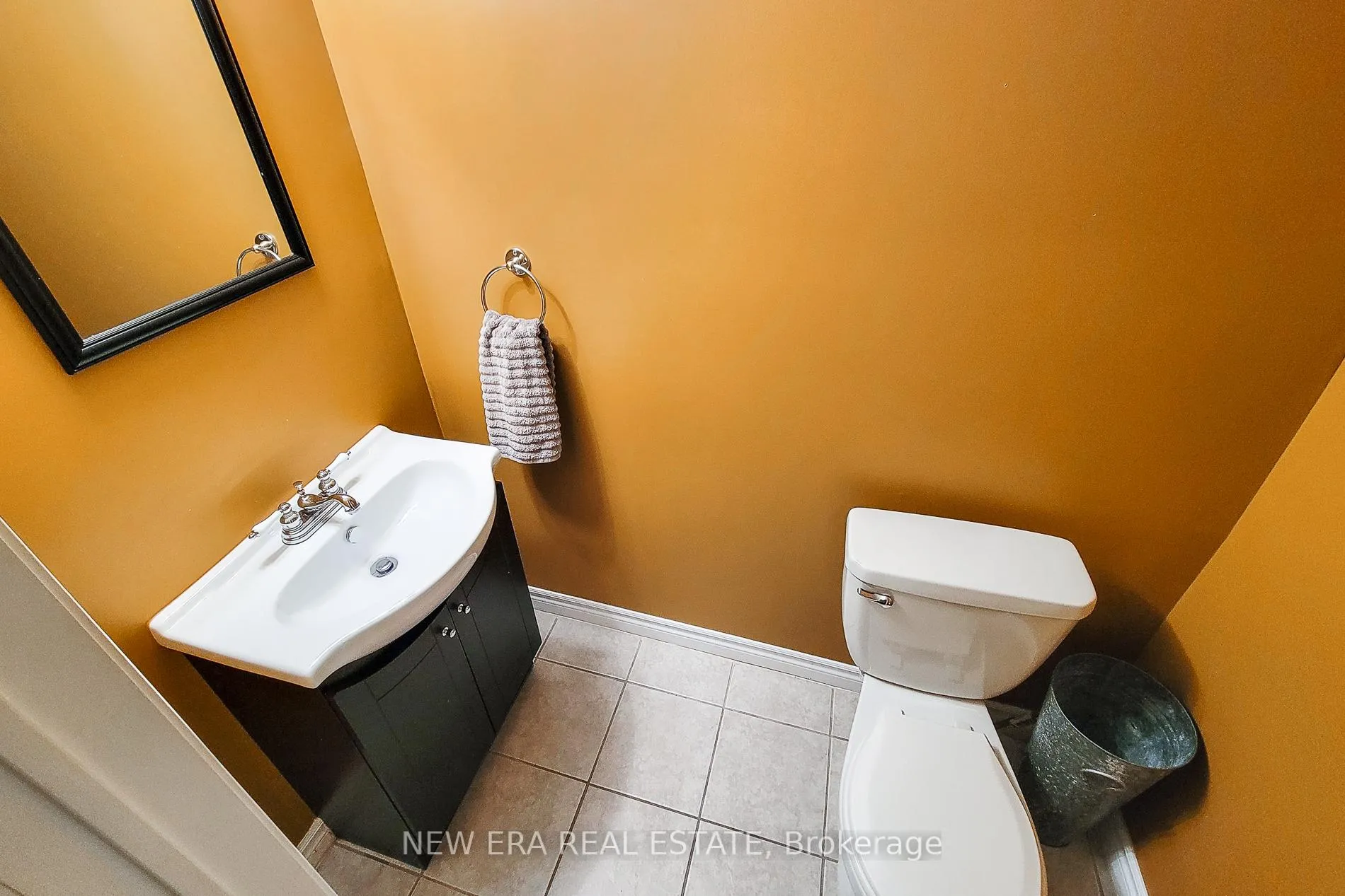 Photo 40 of 146 Locheed Drive, Hamilton, Lisgar — HOMEH