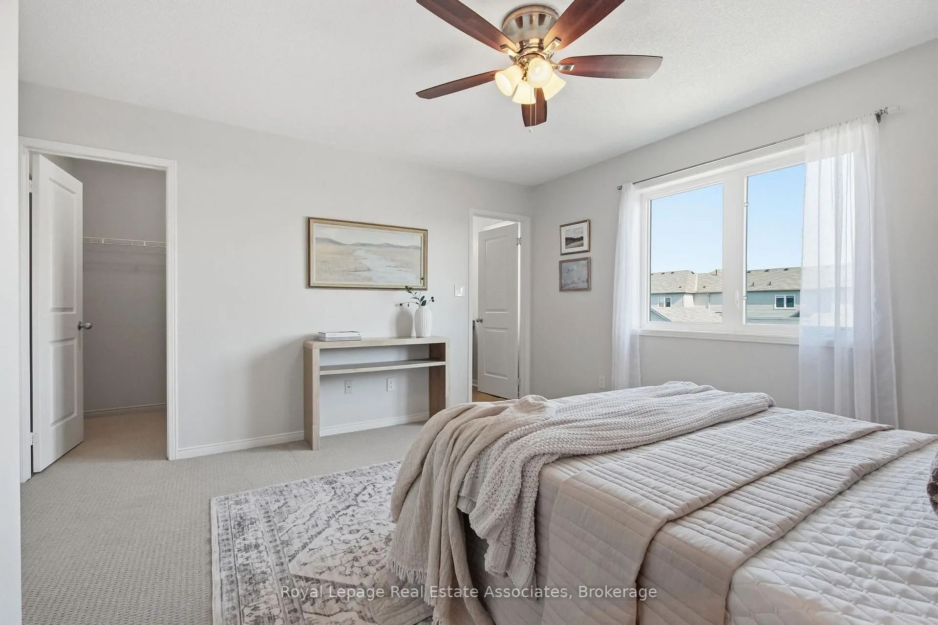 Photo 18 of 228 Brookhill Boulevard, Clarington, Bowmanville — HOMEH