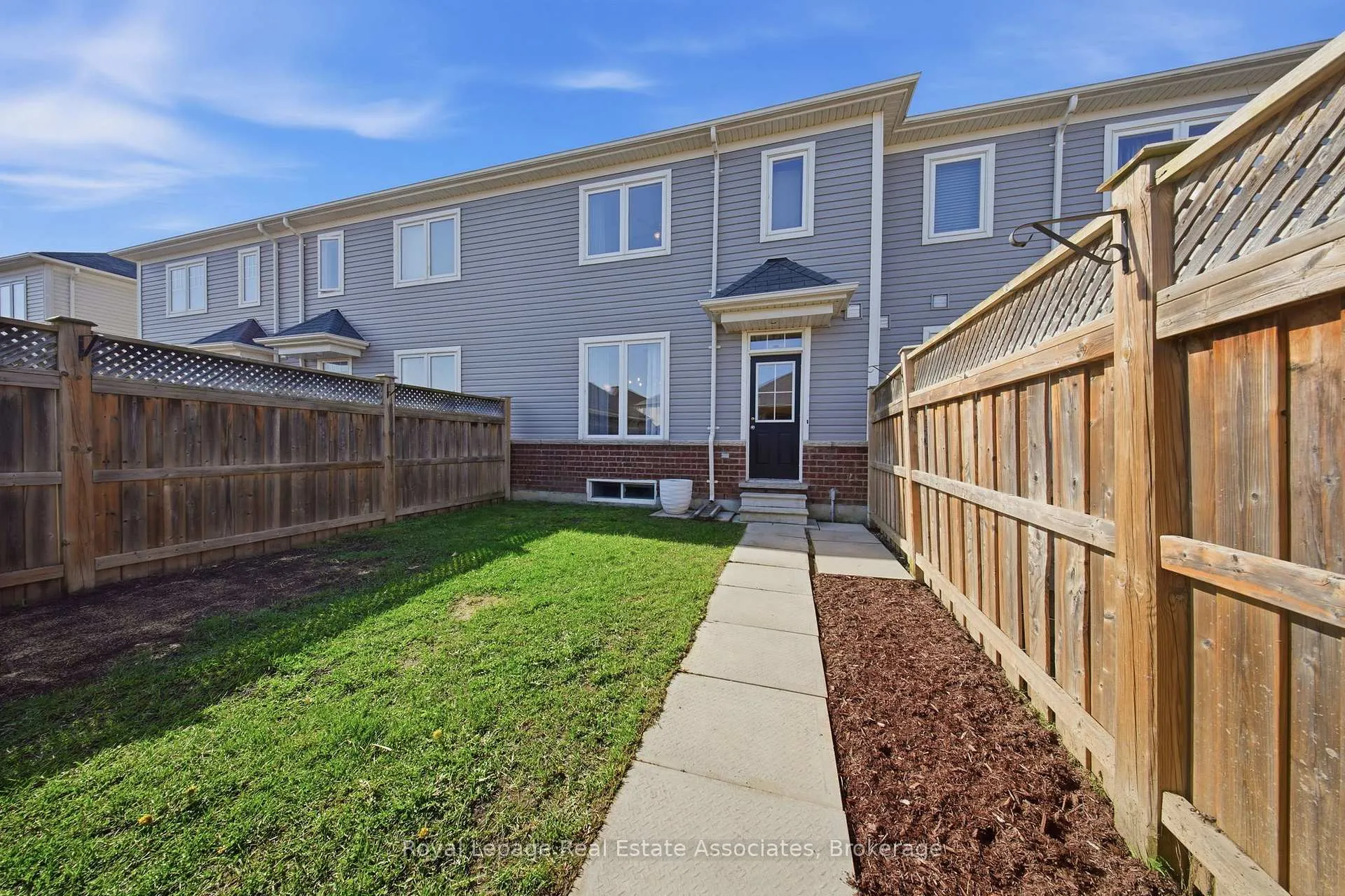 Photo 31 of 228 Brookhill Boulevard, Clarington, Bowmanville — HOMEH