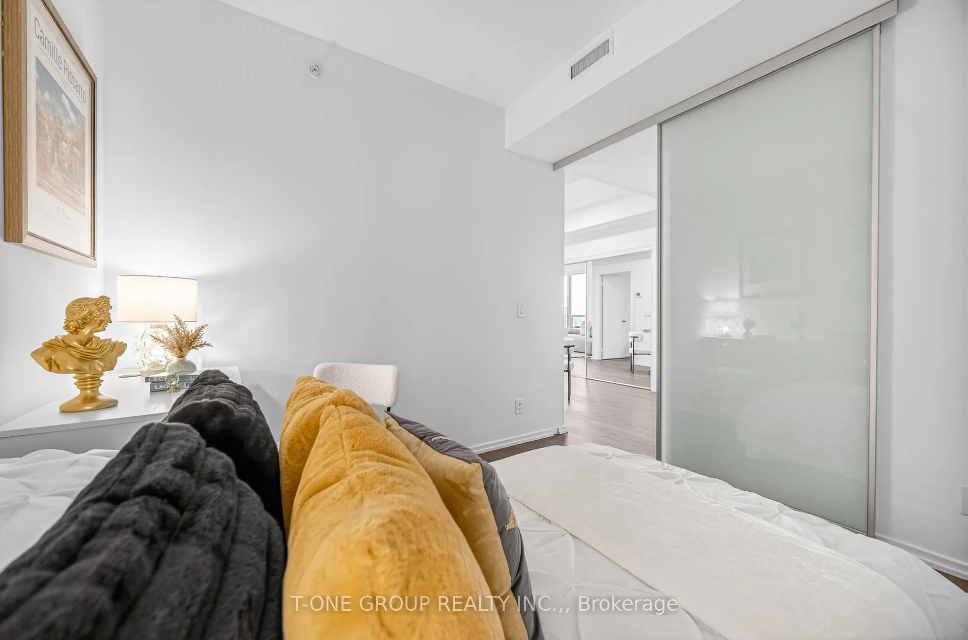 Photo 12 of Unit 4903, 70 Temperance Street, Toronto, Bay Street Corridor — HOMEH