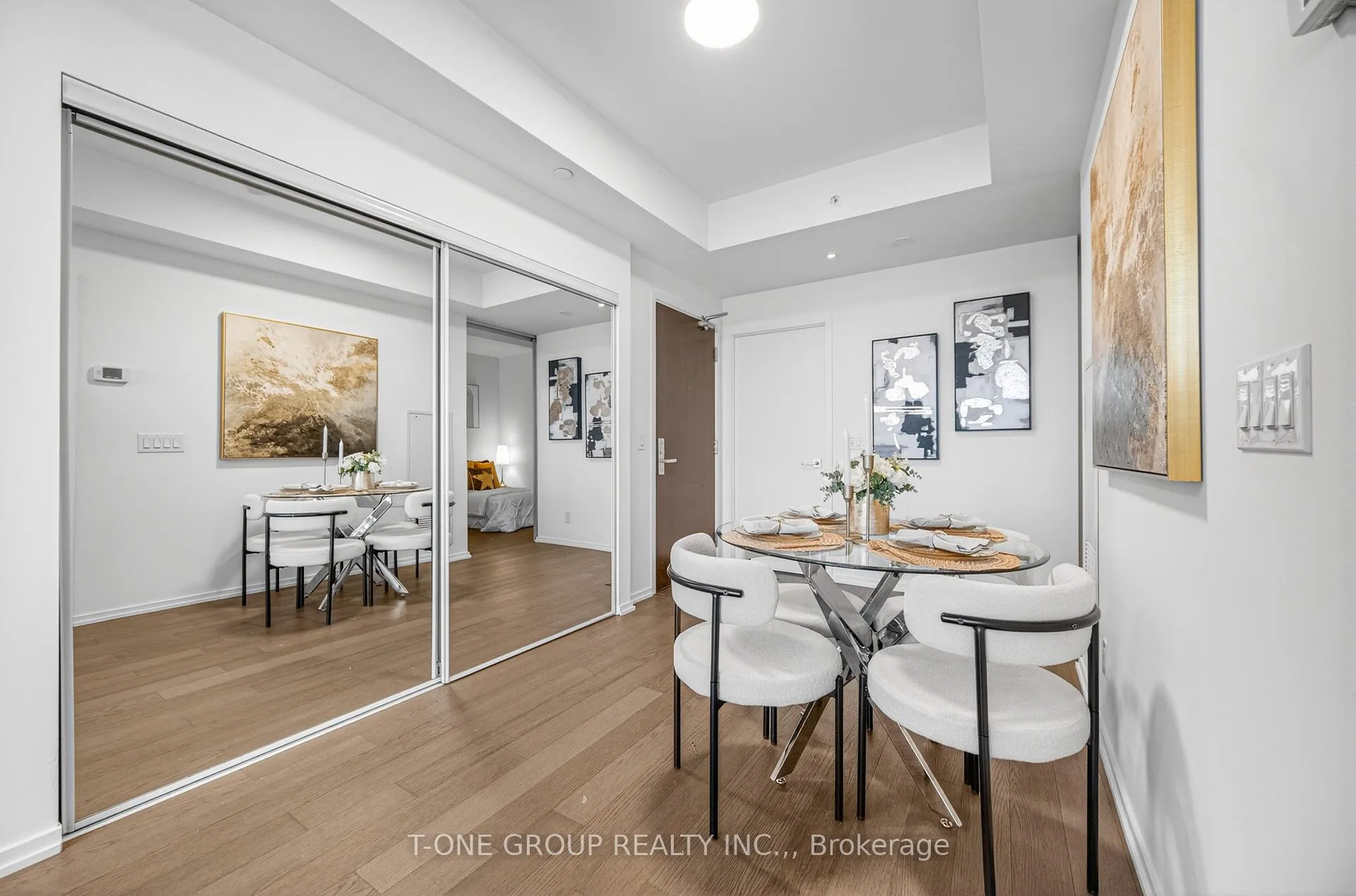 Photo 16 of Unit 4903, 70 Temperance Street, Toronto, Bay Street Corridor — HOMEH