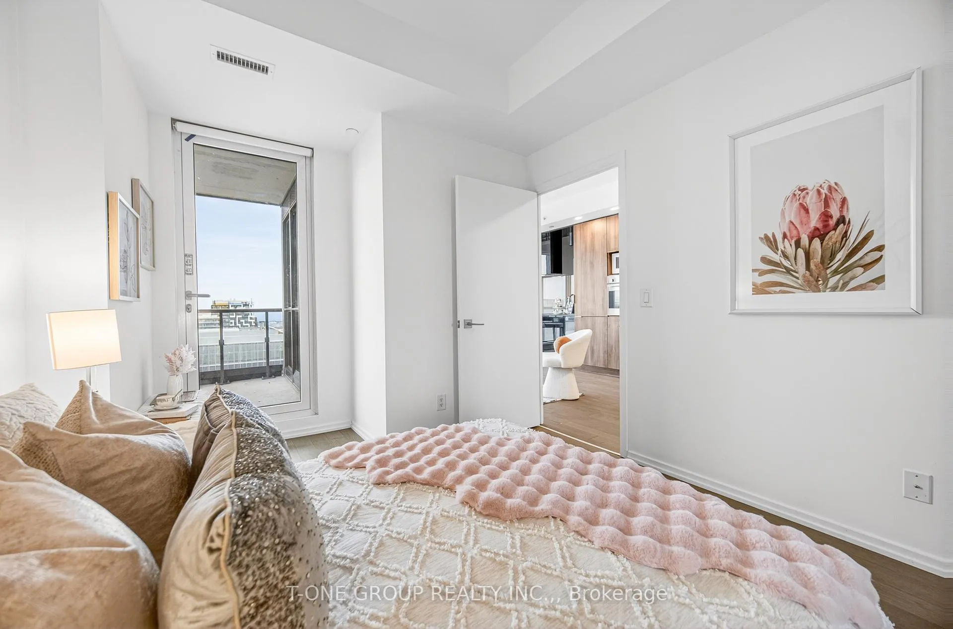 Photo 29 of Unit 4903, 70 Temperance Street, Toronto, Bay Street Corridor — HOMEH