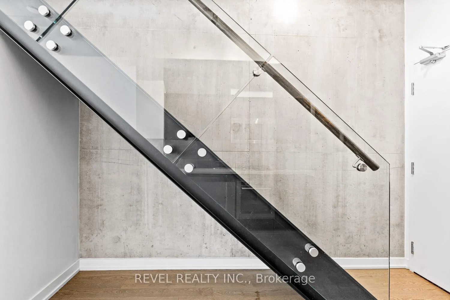 Photo 10 of Unit Ph20, 39 Brant Street, Toronto, Waterfront Communities — HOMEH