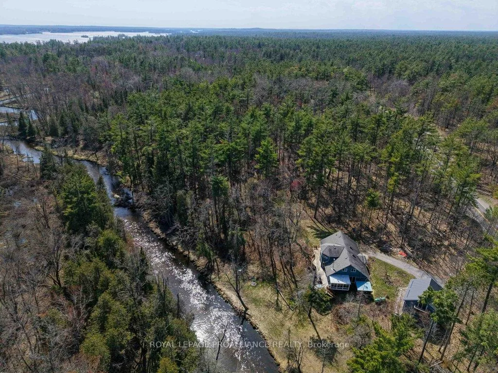 Photo of 2406 Northeys Bay Road