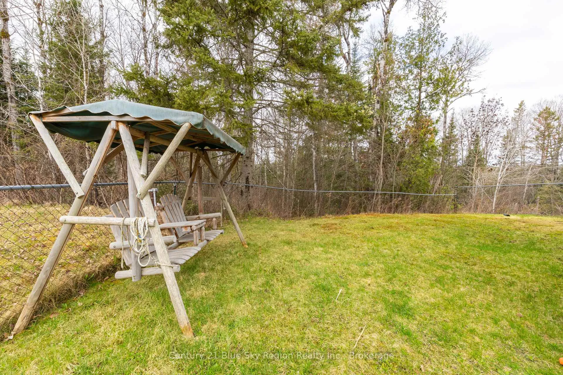 Photo 20 of 11 Line 3 S, Bonfield — HOMEH
