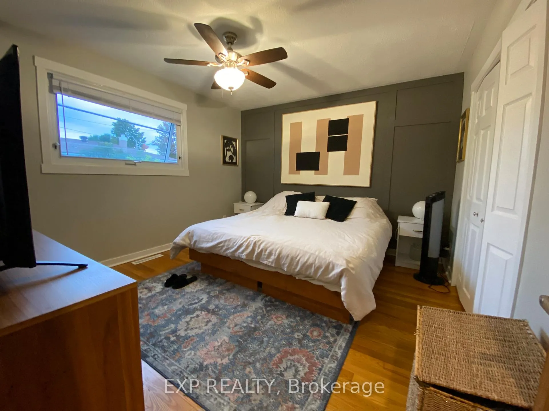 Photo 9 of 1237 Vancouver Avenue, Ottawa, Ellwood — HOMEH