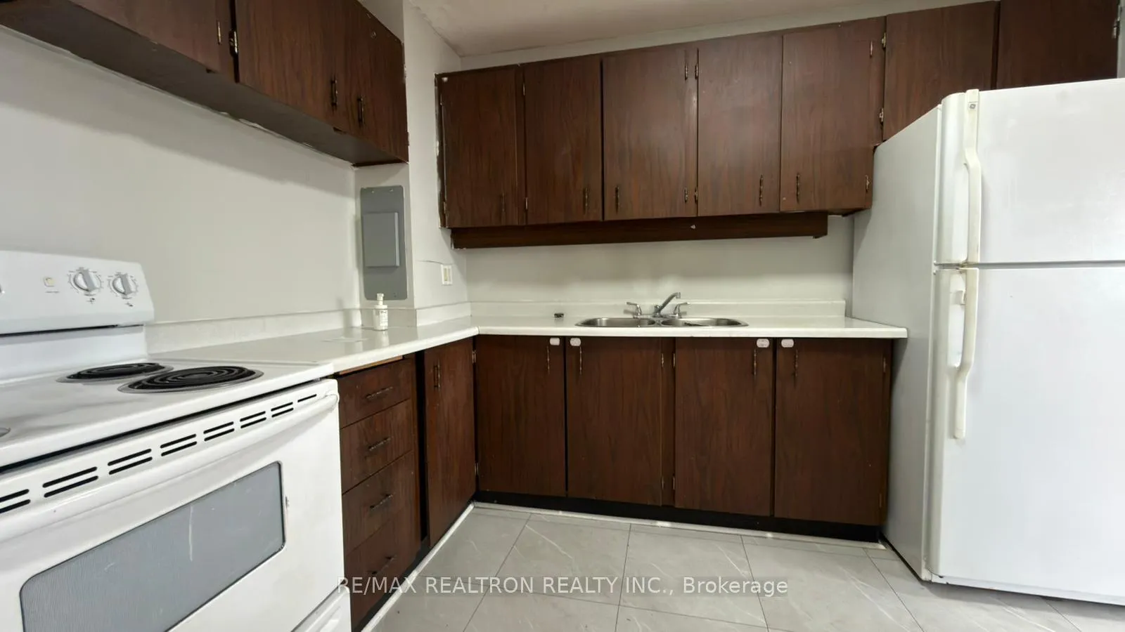 Photo 5 of Unit 1508, 735 Don Mills Road, Toronto, Flemingdon Park — HOMEH
