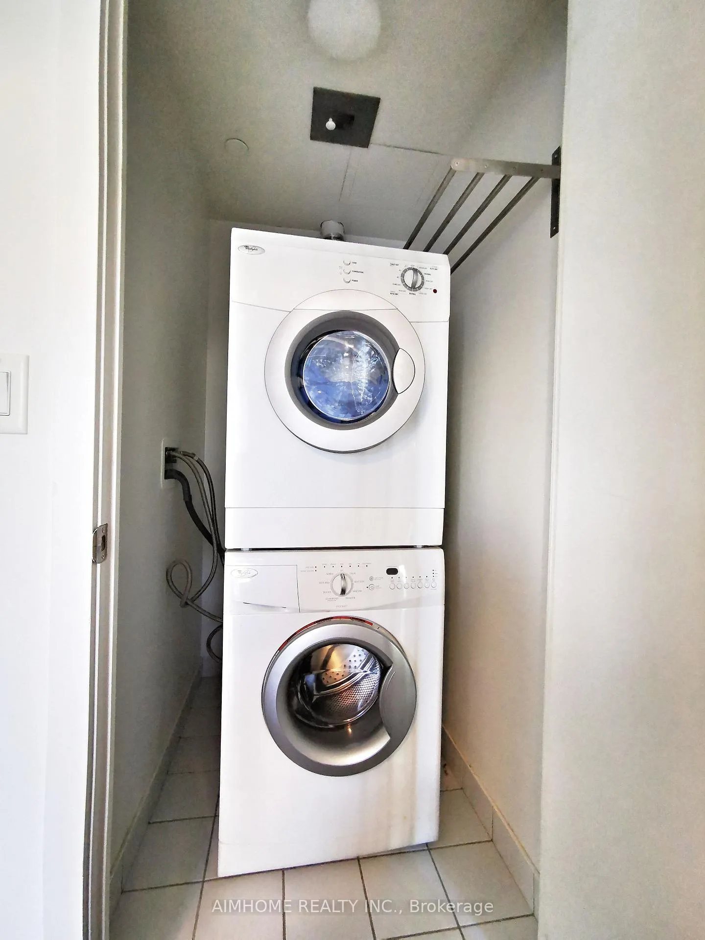 Photo 17 of Unit 2006, 58 Orchard View Boulevard, Toronto, Yonge-Eglinton — HOMEH