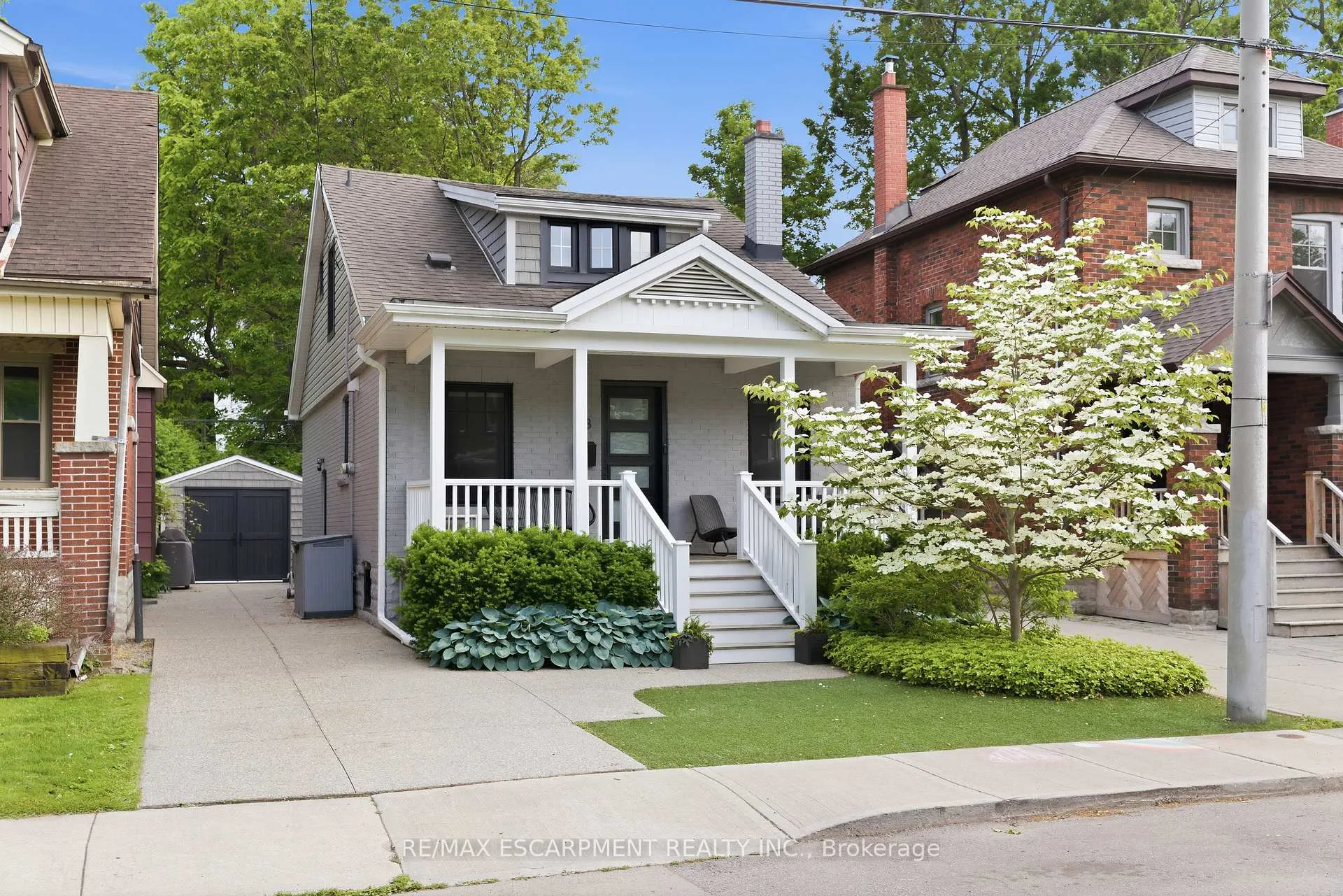 Photo 3 of 73 Arkell Street, Hamilton, Westdale — HOMEH
