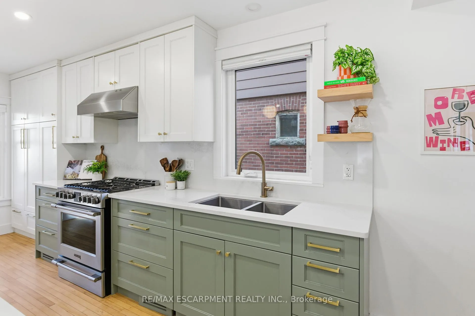 Photo 12 of 73 Arkell Street, Hamilton, Westdale — HOMEH