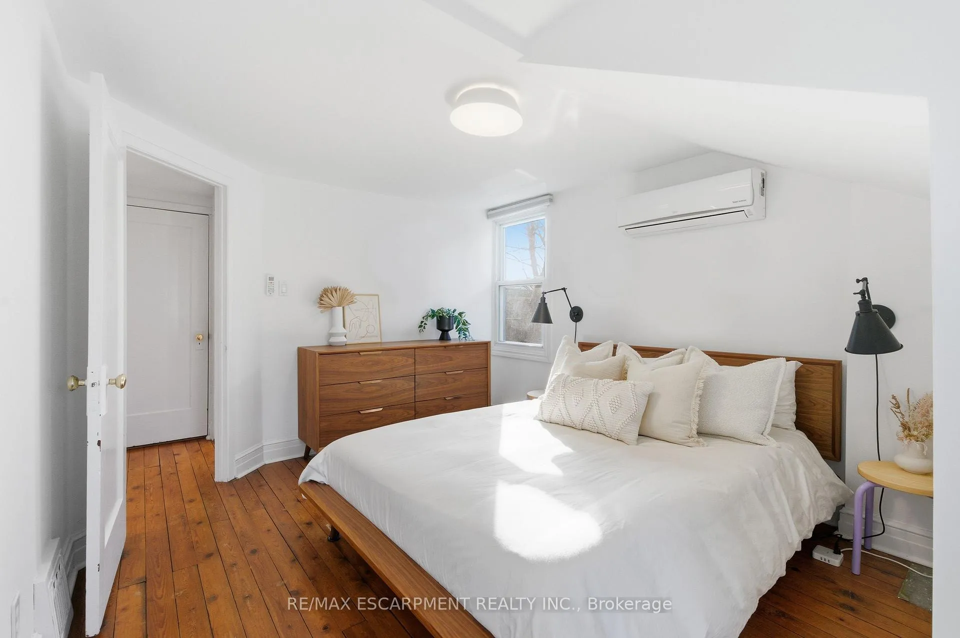 Photo 28 of 73 Arkell Street, Hamilton, Westdale — HOMEH