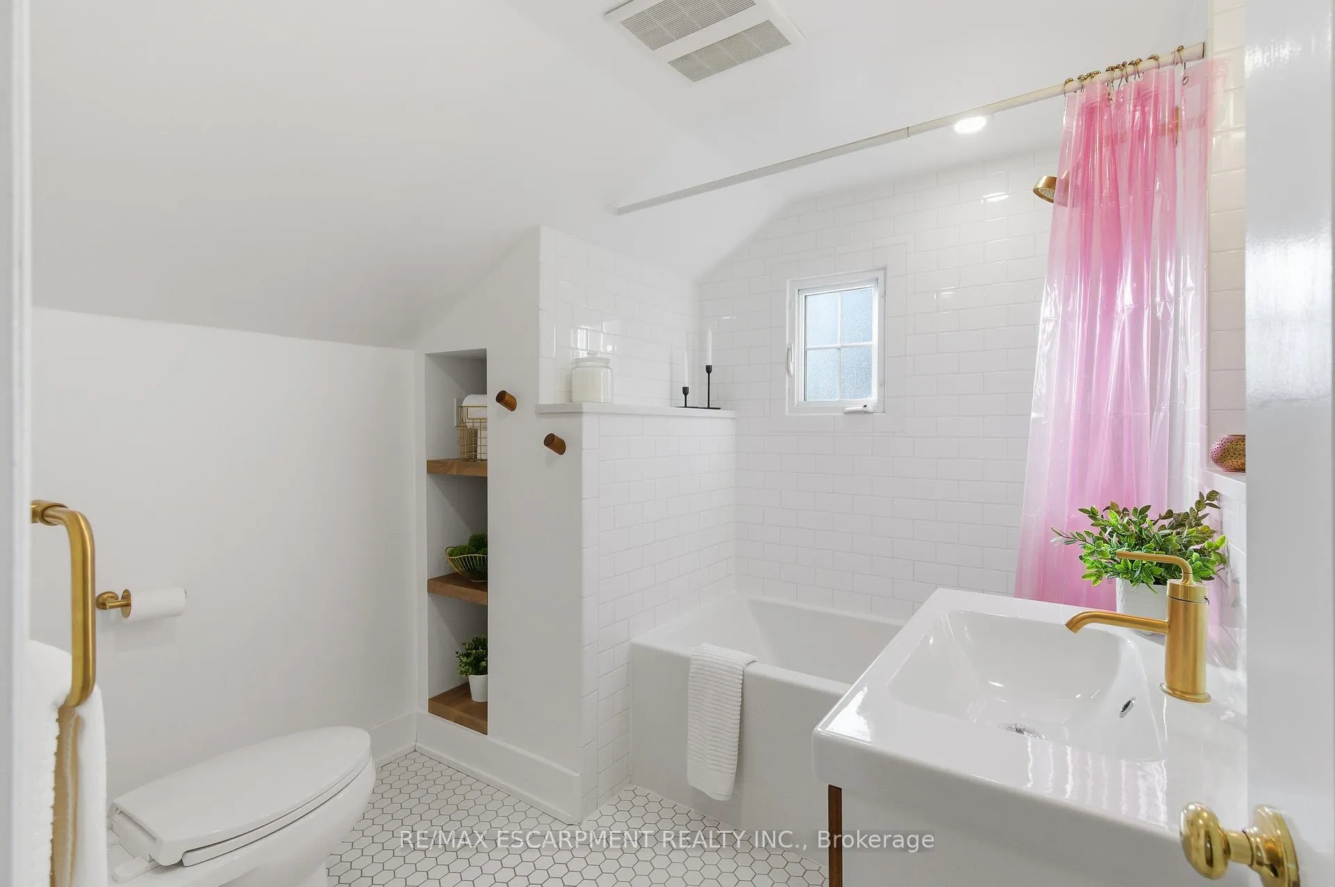 Photo 33 of 73 Arkell Street, Hamilton, Westdale — HOMEH
