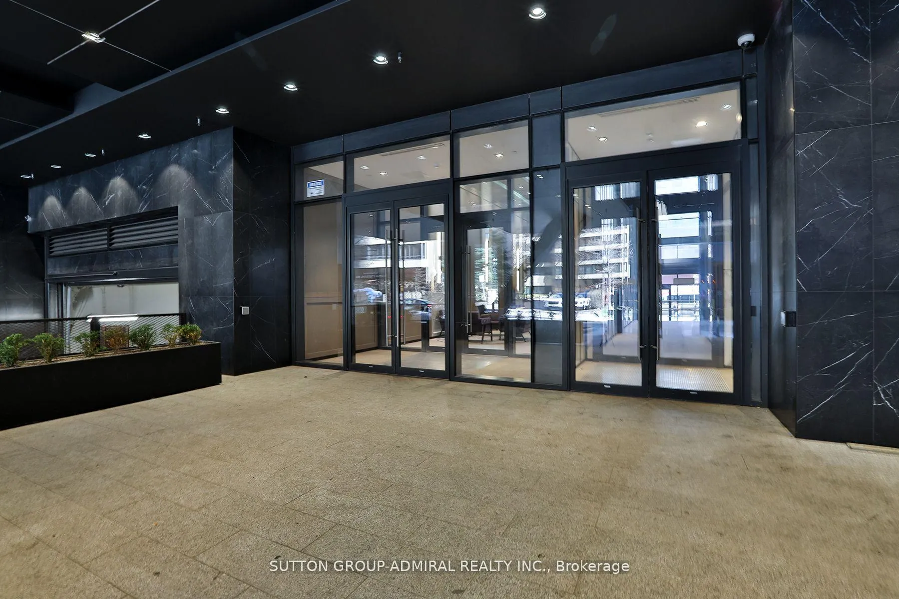 Photo 2 of Unit 2308, 488 University Avenue, Toronto, Kensington-Chinatown — HOMEH
