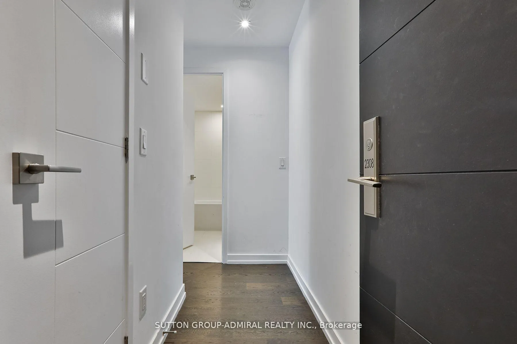 Photo 3 of Unit 2308, 488 University Avenue, Toronto, Kensington-Chinatown — HOMEH