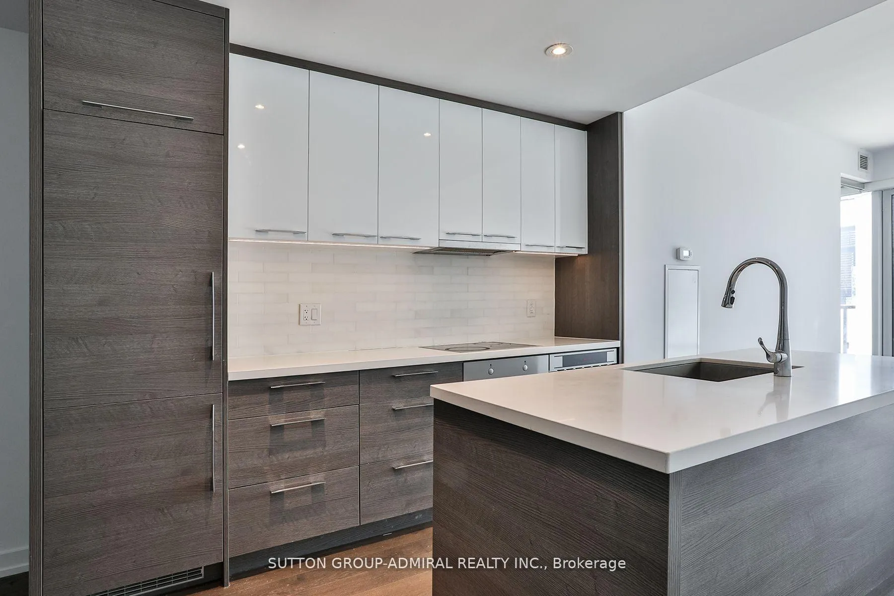 Photo 14 of Unit 2308, 488 University Avenue, Toronto, Kensington-Chinatown — HOMEH