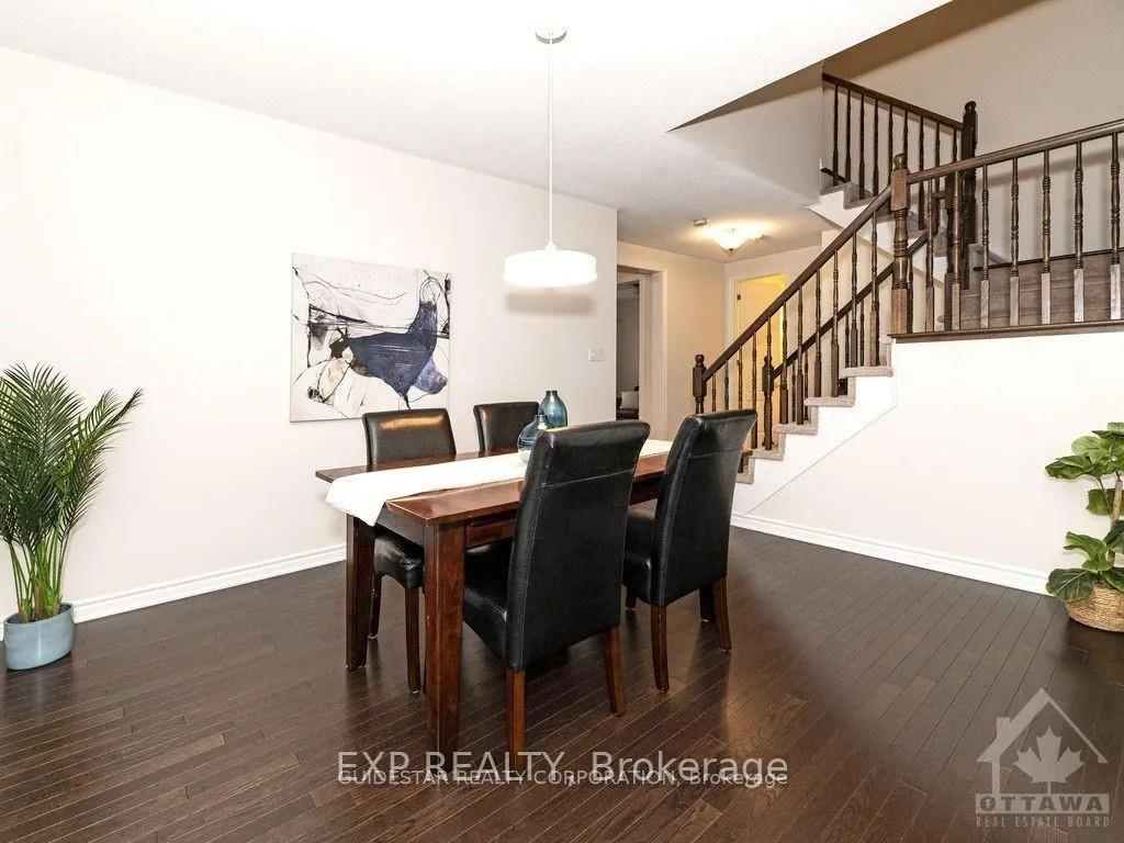 Photo 6 of 215 Rivertree Street, Ottawa, Kanata - Emerald Meadows/Trailwest — HOMEH