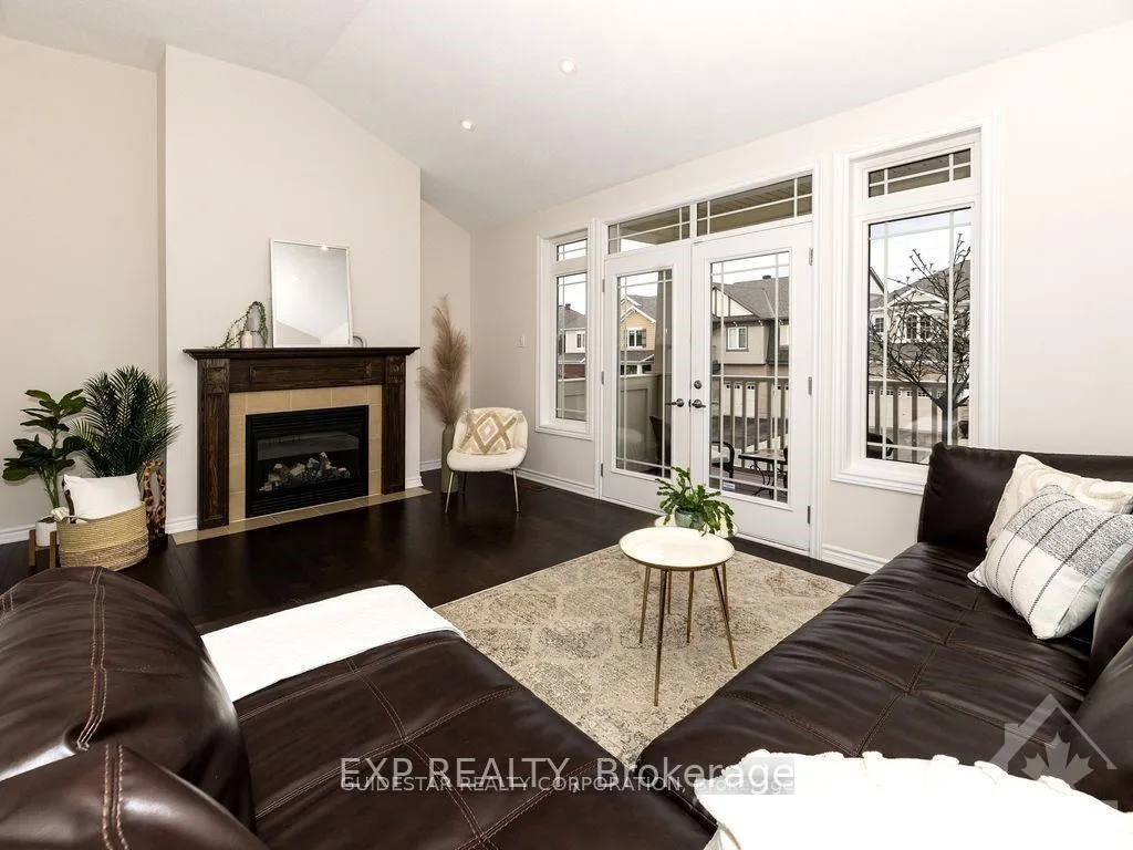 Photo 15 of 215 Rivertree Street, Ottawa, Kanata - Emerald Meadows/Trailwest — HOMEH