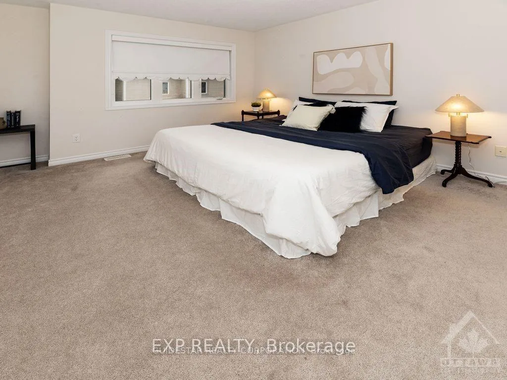 Photo 18 of 215 Rivertree Street, Ottawa, Kanata - Emerald Meadows/Trailwest — HOMEH