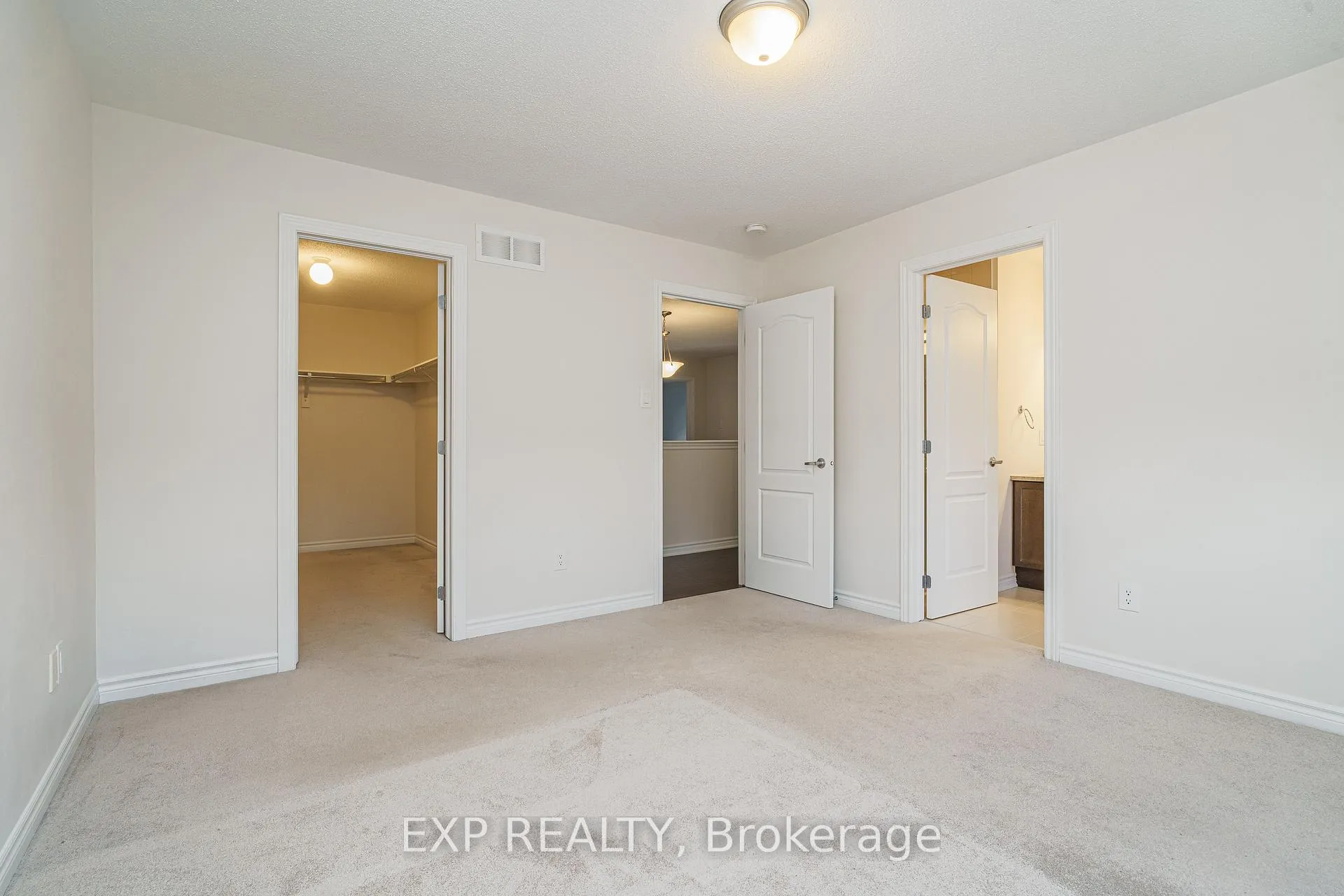 Photo 19 of 215 Rivertree Street, Ottawa, Kanata - Emerald Meadows/Trailwest — HOMEH