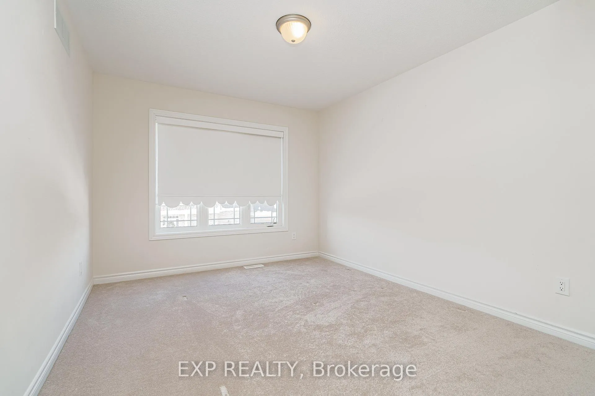 Photo 24 of 215 Rivertree Street, Ottawa, Kanata - Emerald Meadows/Trailwest — HOMEH