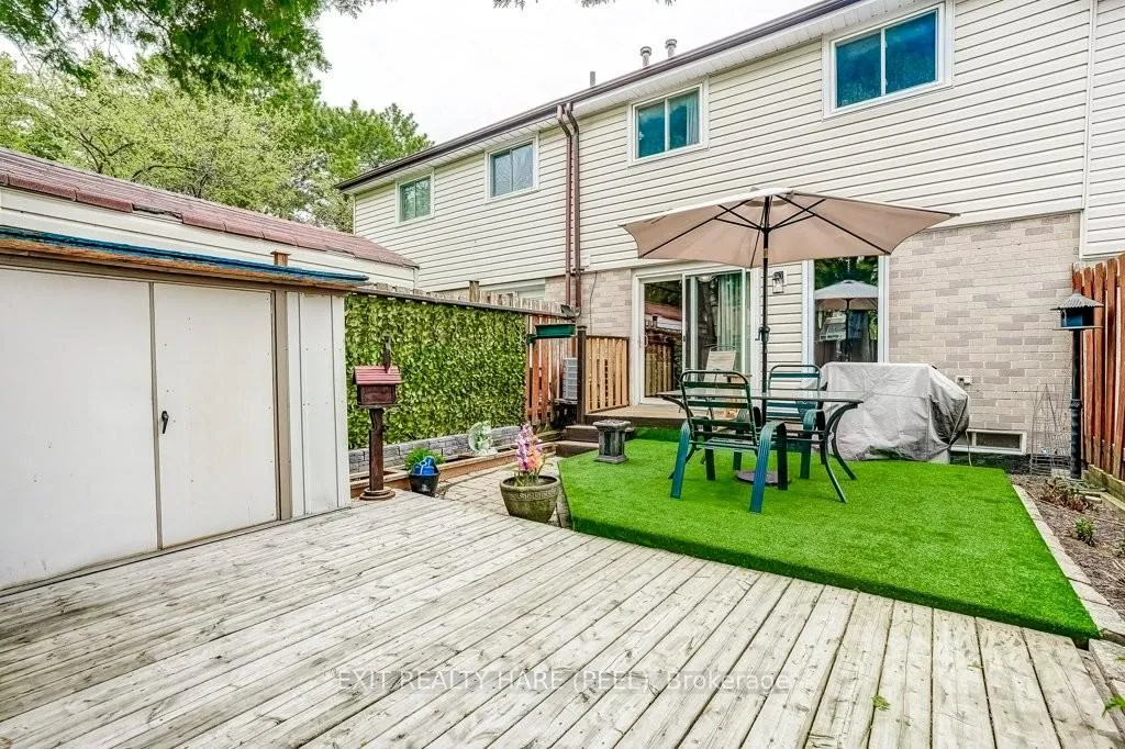 Photo 30 of 28 Sparklett Crescent, Brampton, Heart Lake East — HOMEH