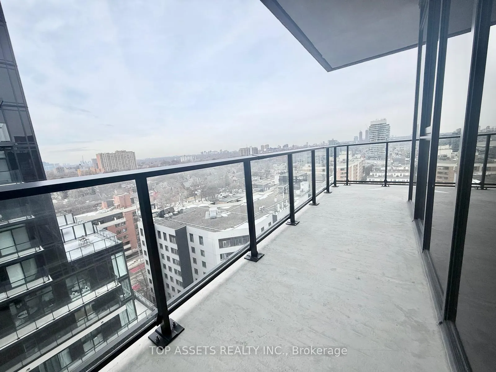Photo 1 of Unit 1106, 285 Dufferin Street, Toronto, South Parkdale — HOMEH