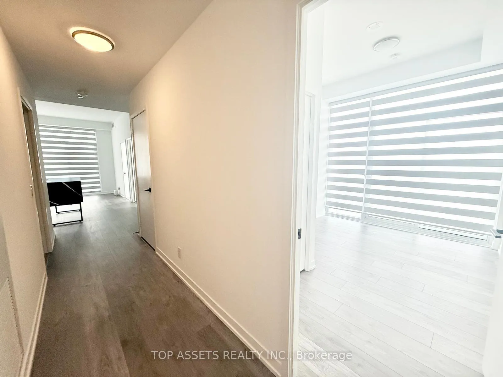 Photo 5 of Unit 1106, 285 Dufferin Street, Toronto, South Parkdale — HOMEH