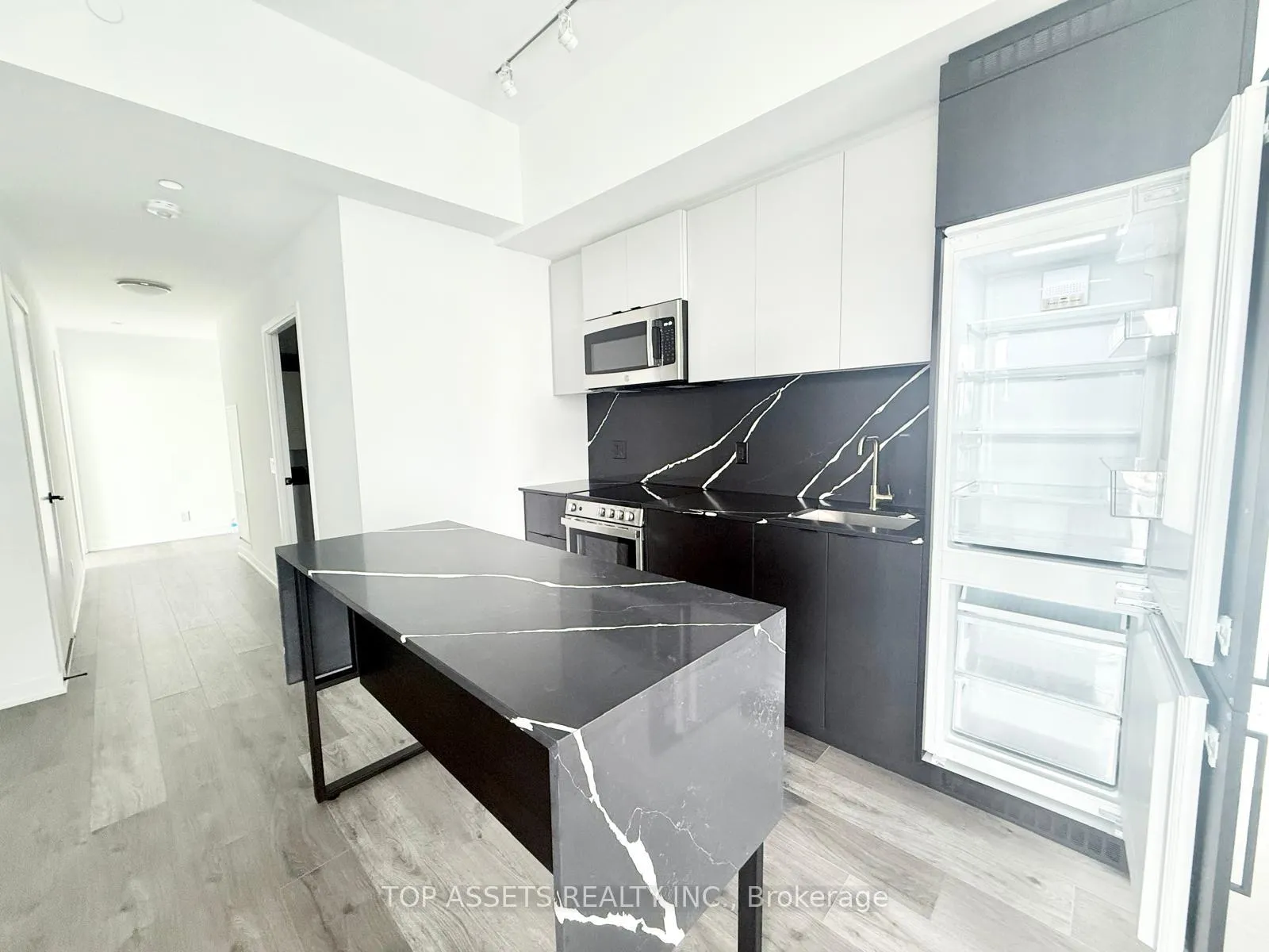 Photo 16 of Unit 1106, 285 Dufferin Street, Toronto, South Parkdale — HOMEH