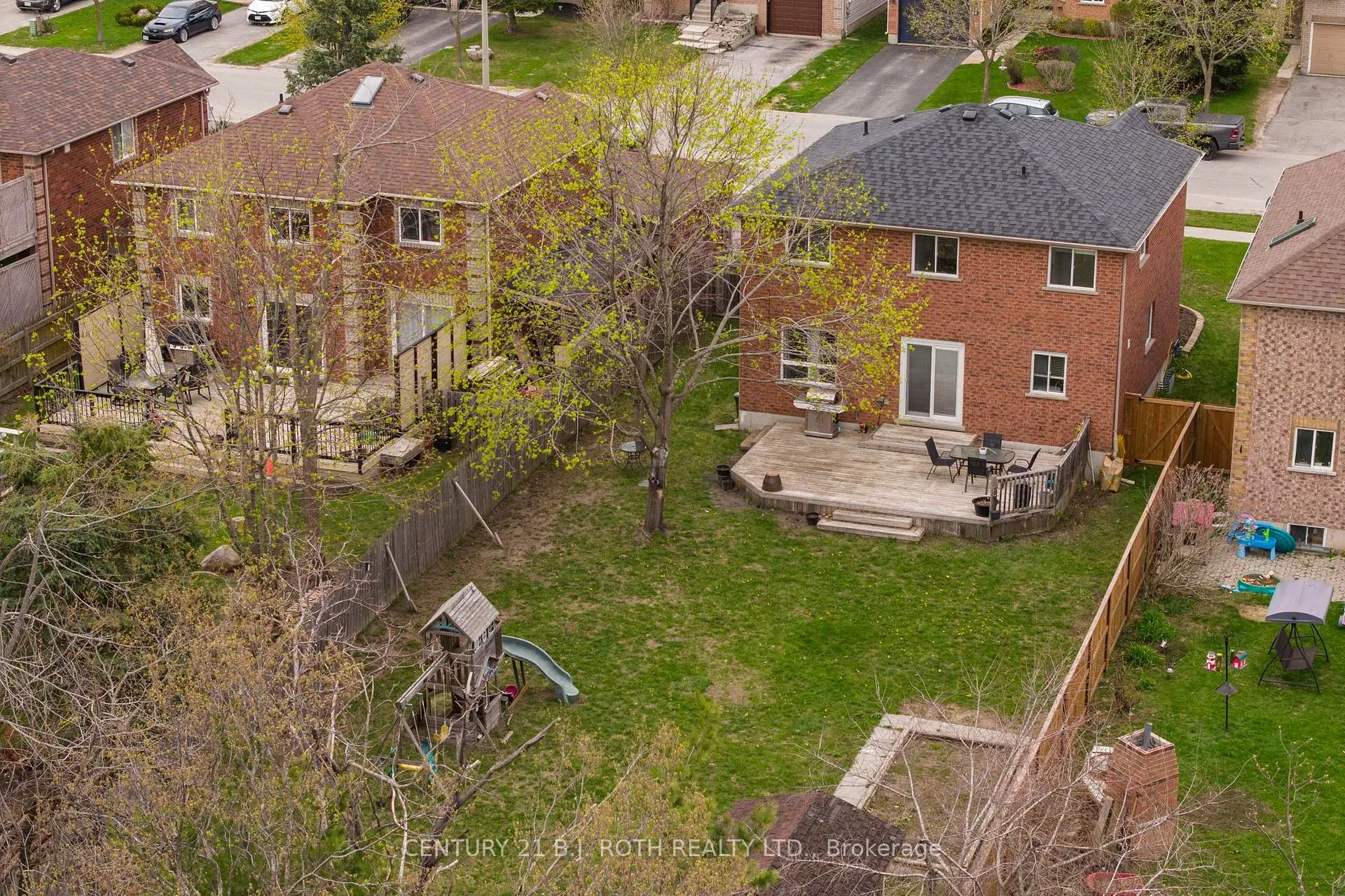 Photo 31 of 45 White Elm Road, Barrie, Holly — HOMEH
