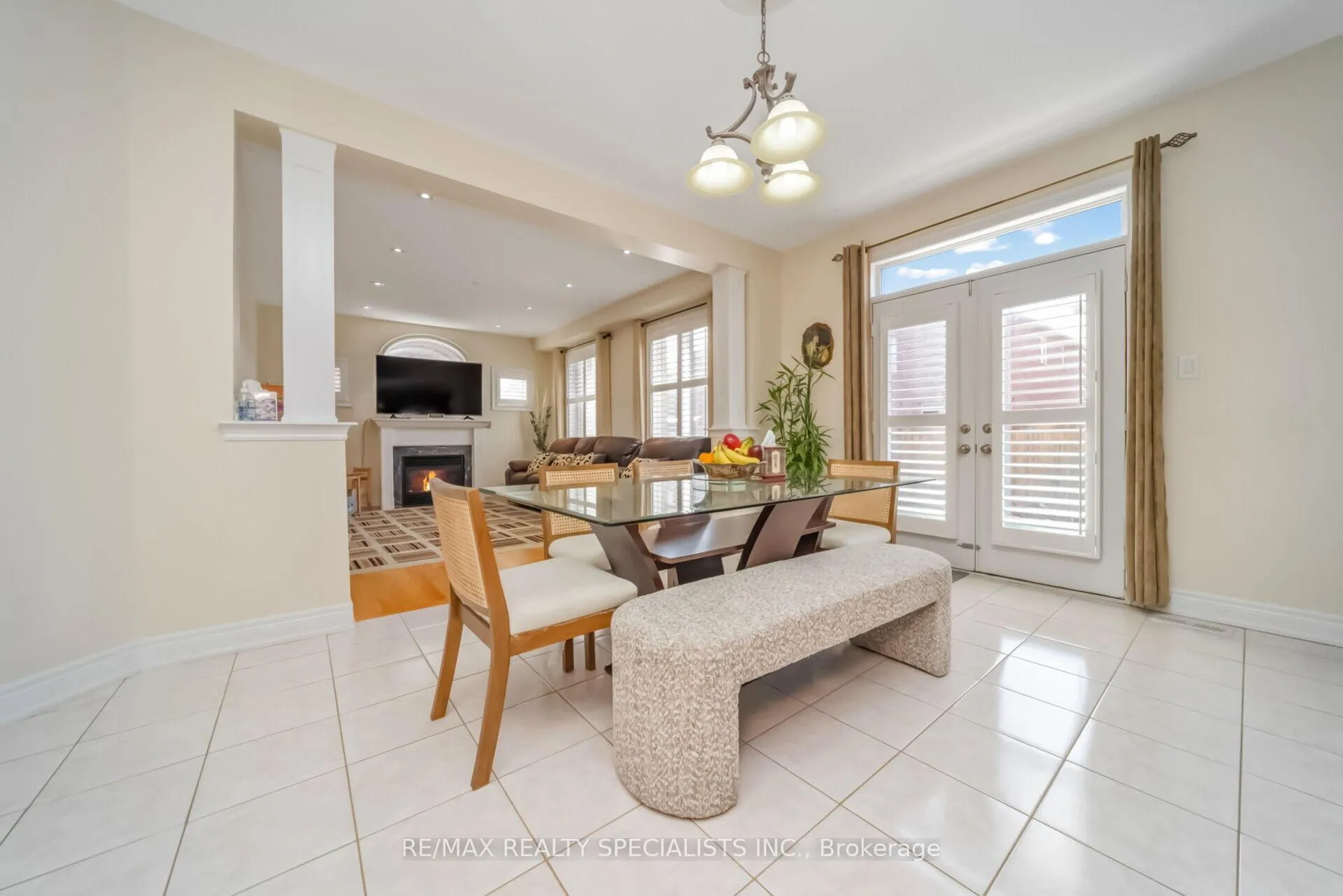 Photo 13 of 30 Portside Crescent, Brampton, Sandringham-Wellington — HOMEH