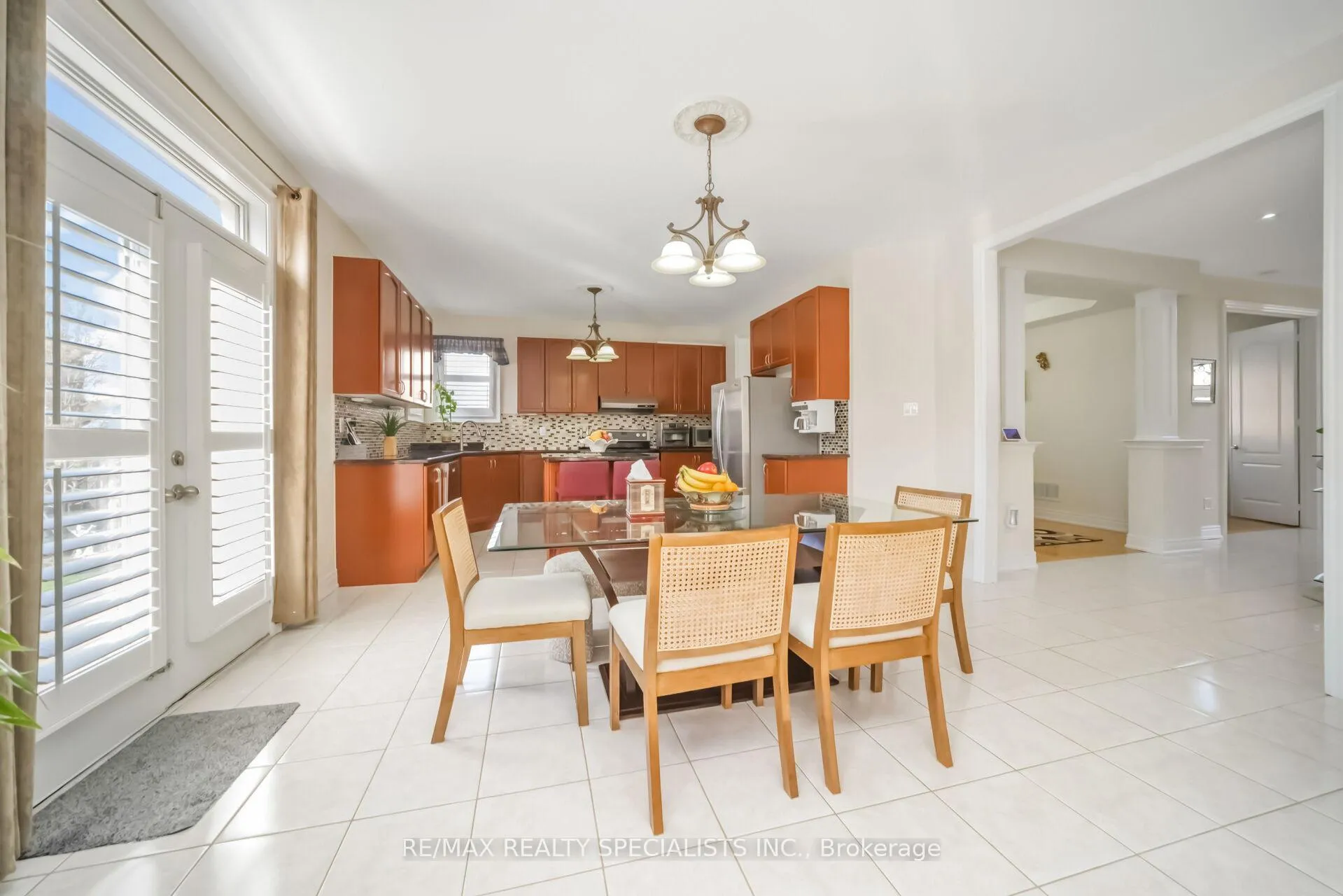 Photo 14 of 30 Portside Crescent, Brampton, Sandringham-Wellington — HOMEH