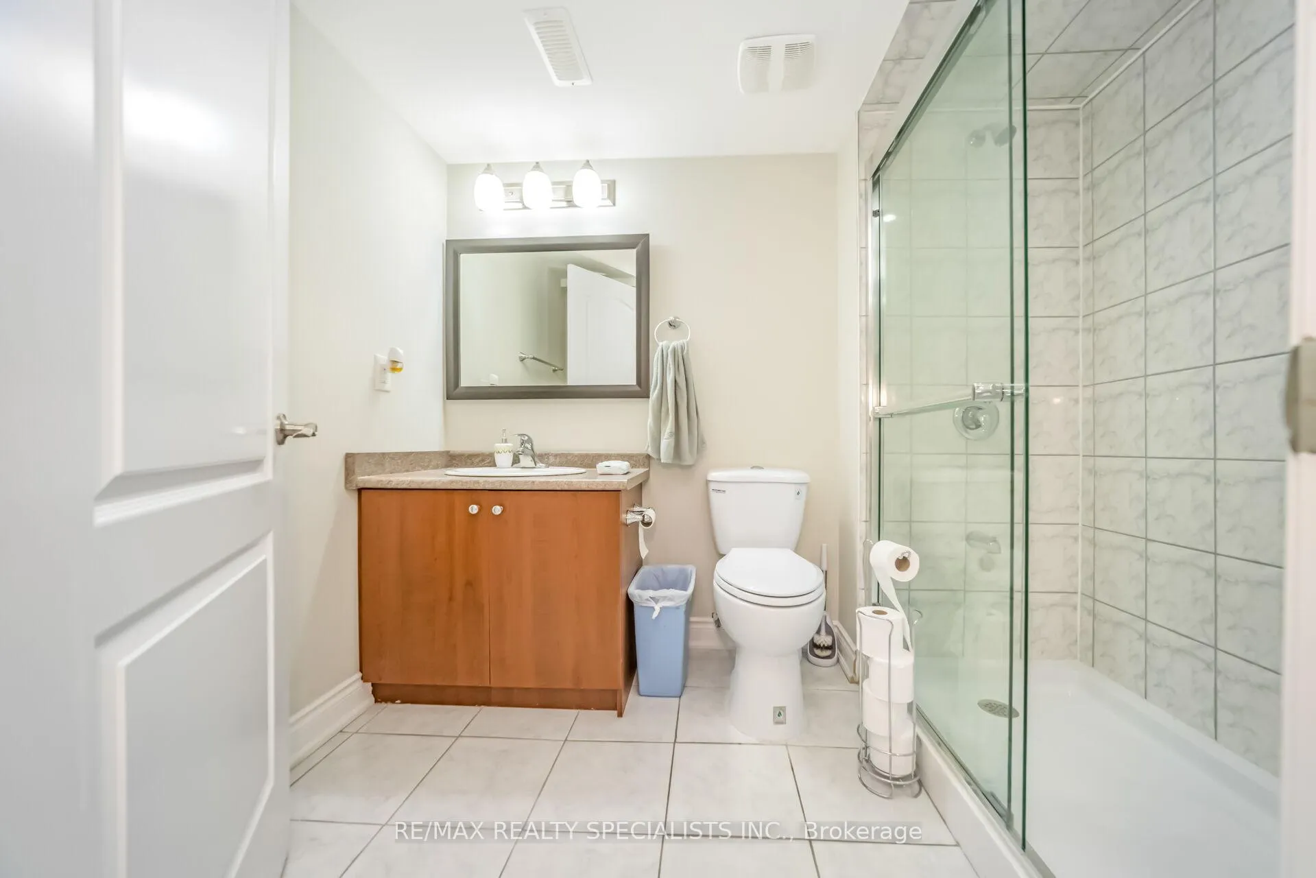Photo 36 of 30 Portside Crescent, Brampton, Sandringham-Wellington — HOMEH