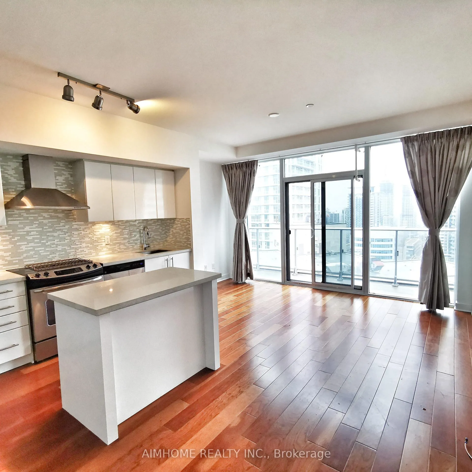 Photo 9 of Unit Ph06, 58 Orchard View Boulevard, Toronto, Yonge-Eglinton — HOMEH