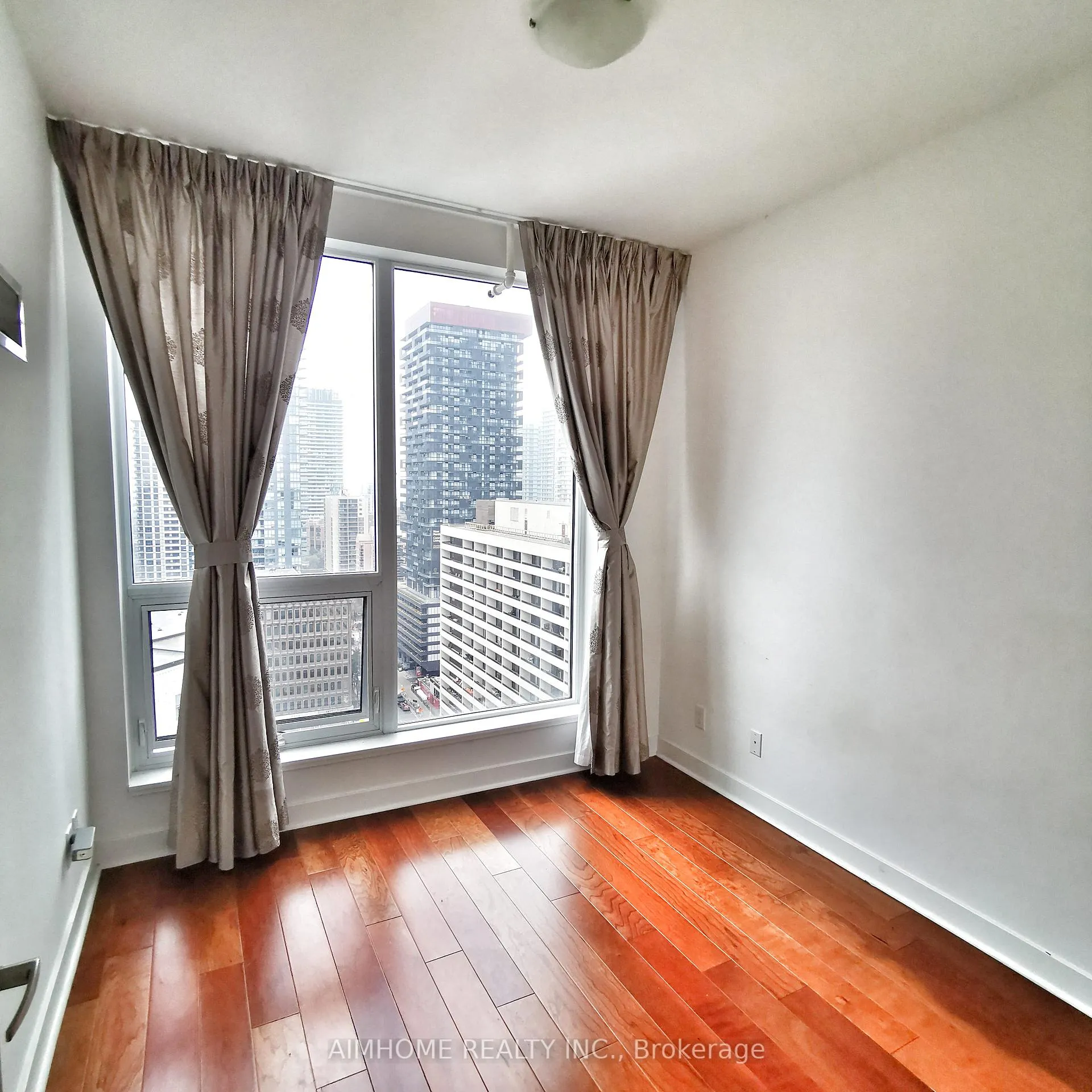 Photo 12 of Unit Ph06, 58 Orchard View Boulevard, Toronto, Yonge-Eglinton — HOMEH